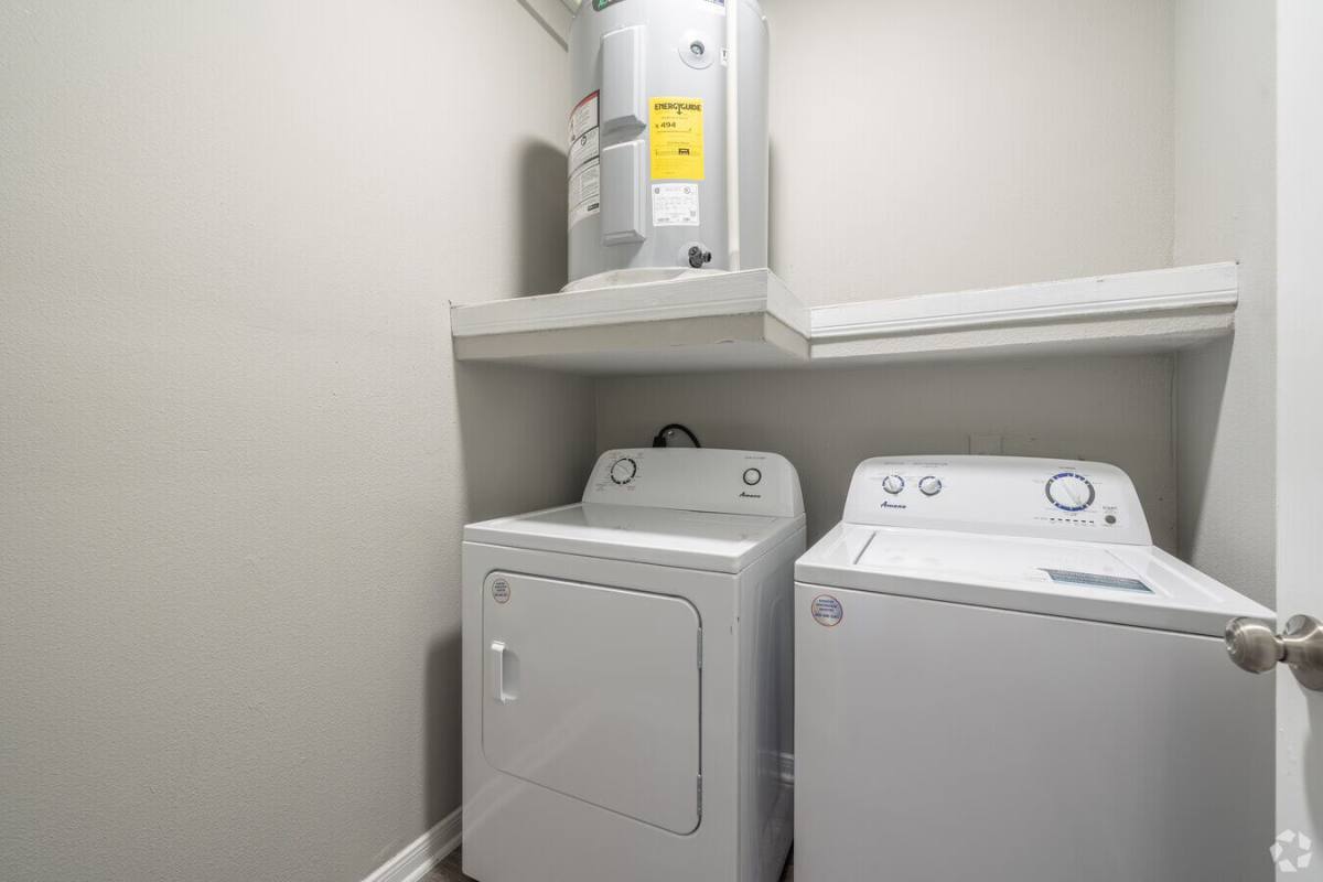 Apartment for rent at 13504 Schroeder Rd #STB4, Houston, TX 77070