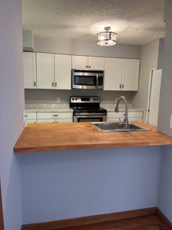 House for rent at 22 Fox Ridge, Woodridge, NY 12789