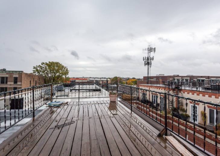 Townhouse for rent at 2427 N Clybourn Ave #D, Chicago, IL 60614