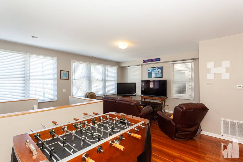 Apartment for rent at 2440 N Ashland Ave #2, Chicago, IL 60614