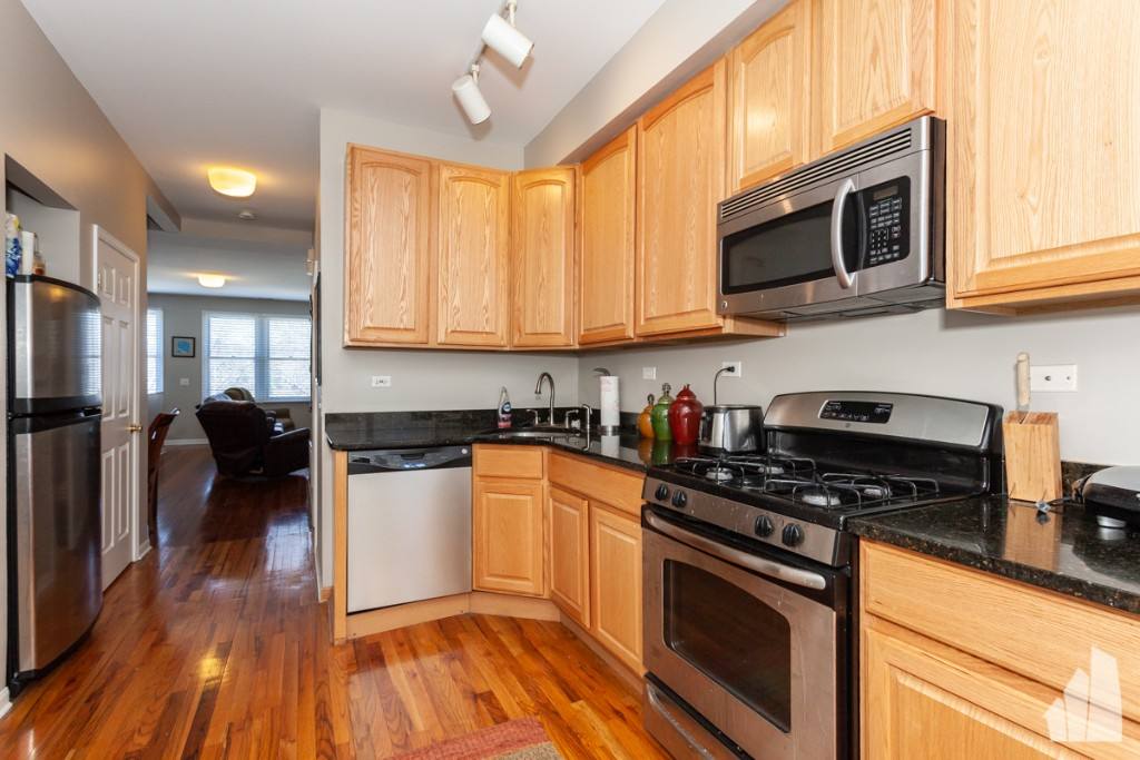 Apartment for rent at 2440 N Ashland Ave #2, Chicago, IL 60614