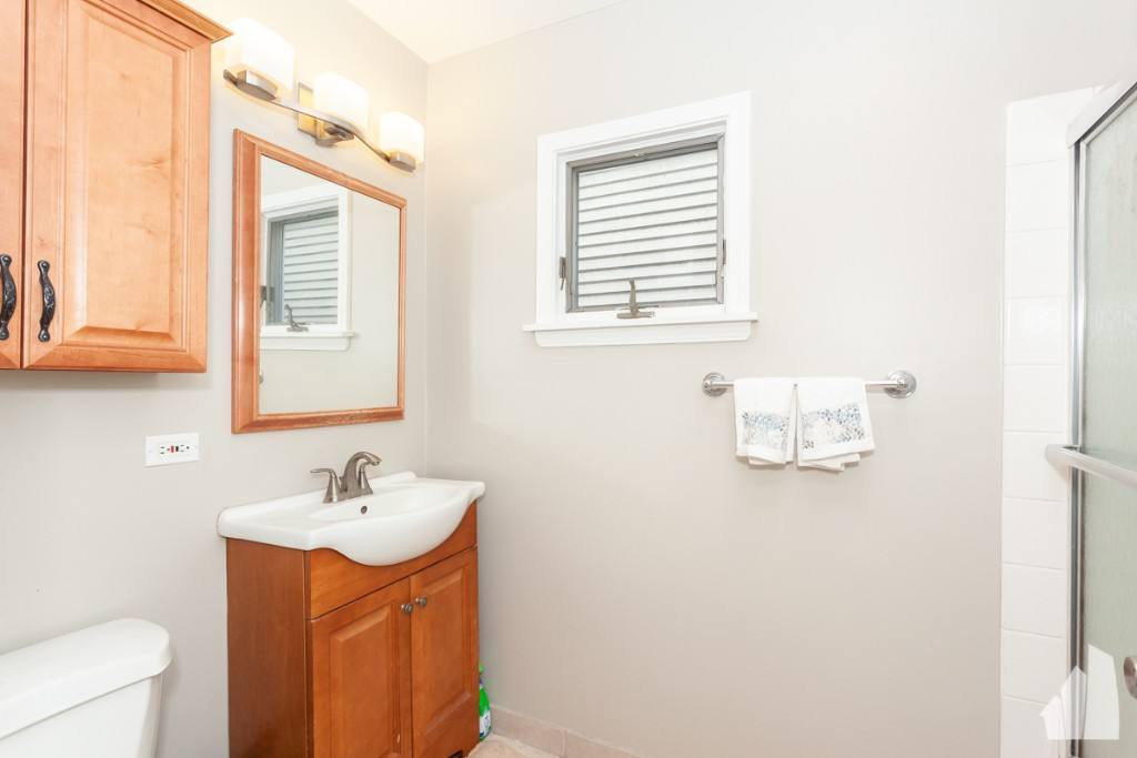 Apartment for rent at 2440 N Ashland Ave #2, Chicago, IL 60614