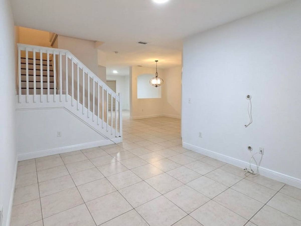 Townhouse for rent at 10781 NW 81st Lane, Miami, FL 33178