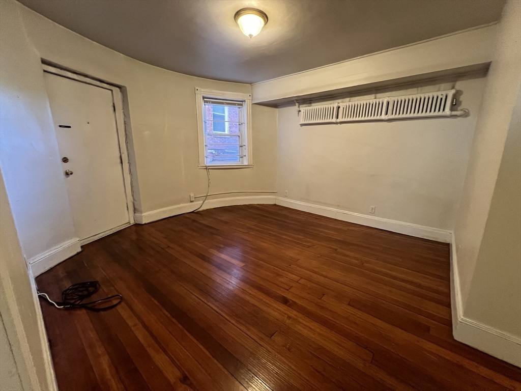 Apartment for rent at 187 Winthrop #1A, Brookline, MA 02445