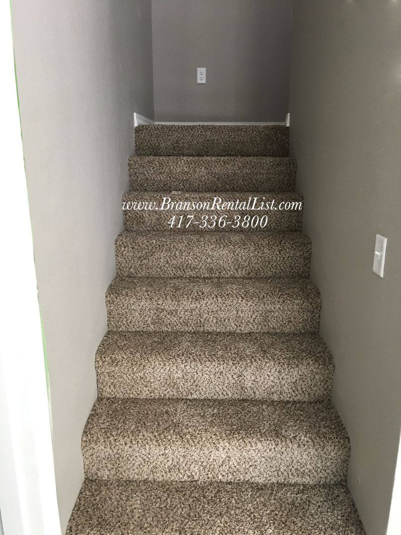 Townhouse for rent at 118 Sunrise Cove, Branson, MO 65616