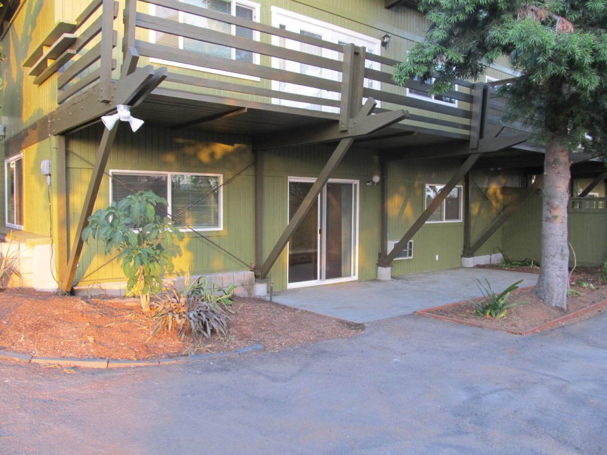 Apartment for rent at 411 Idaho Ave #C, Escondido, CA 92025