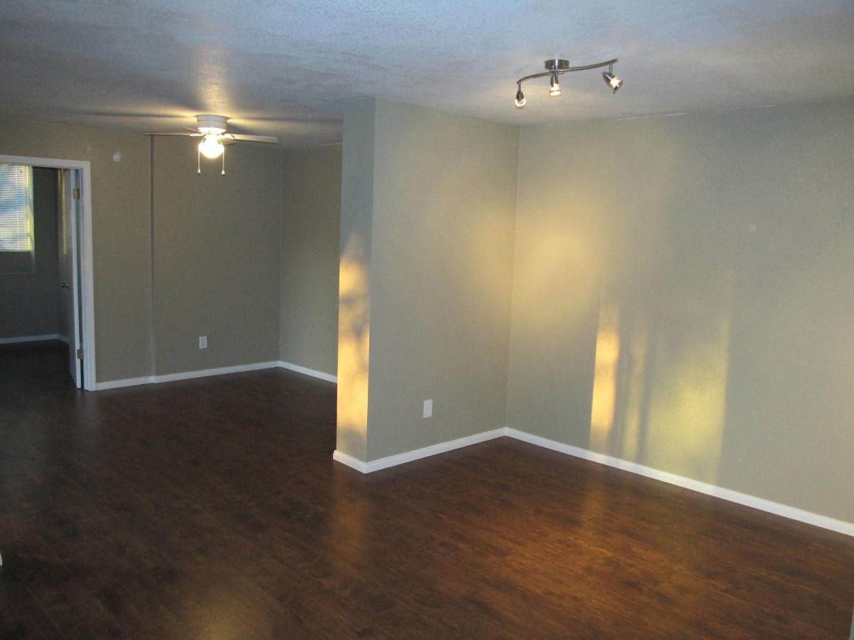 Apartment for rent at 411 Idaho Ave #C, Escondido, CA 92025