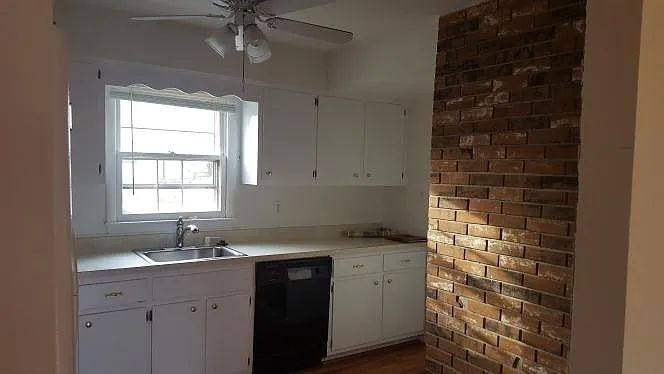 Townhouse for rent at 153 Marlow St SW, Leesburg, VA 20175