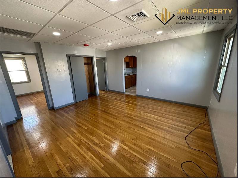 Apartment for rent at 67 Boutwell St #3W, Fall River, MA 02723