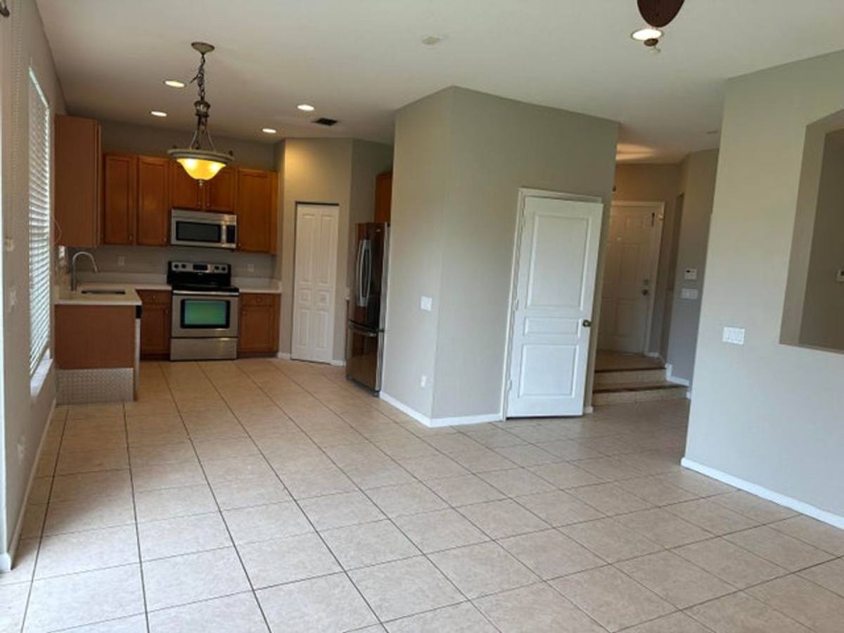 House for rent at 5012 Starblaze Dr, Lake Worth, FL 33463