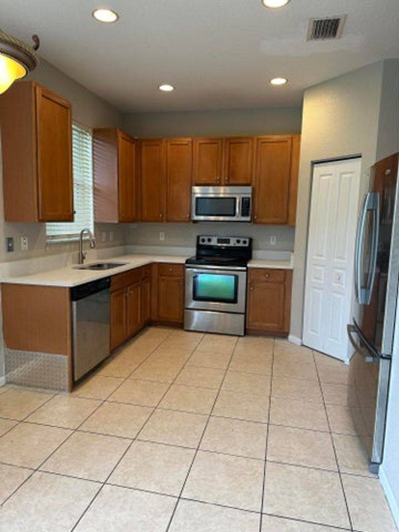 House for rent at 5012 Starblaze Dr, Lake Worth, FL 33463