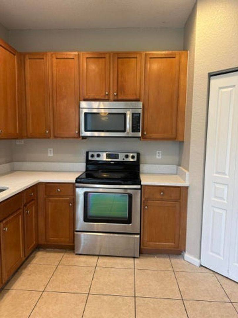 House for rent at 5012 Starblaze Dr, Lake Worth, FL 33463