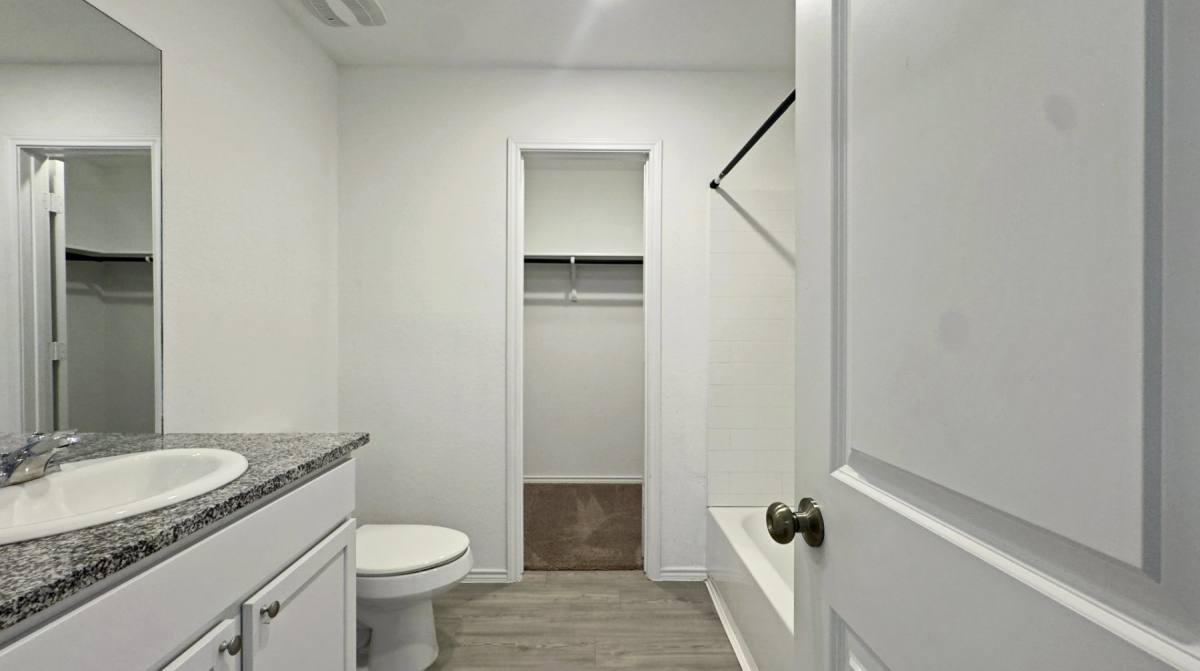 Apartment for rent at 13930 Wool Park, San Antonio, TX 78252