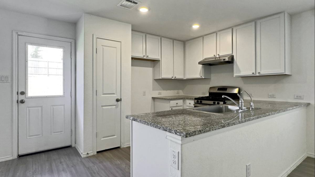 Apartment for rent at 13930 Wool Park, San Antonio, TX 78252