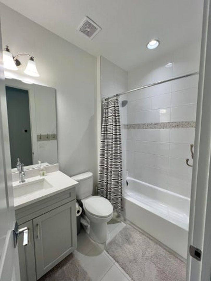 Townhouse for rent at 5252 Beckman Terrace, Palm Beach Gardens, FL 33418
