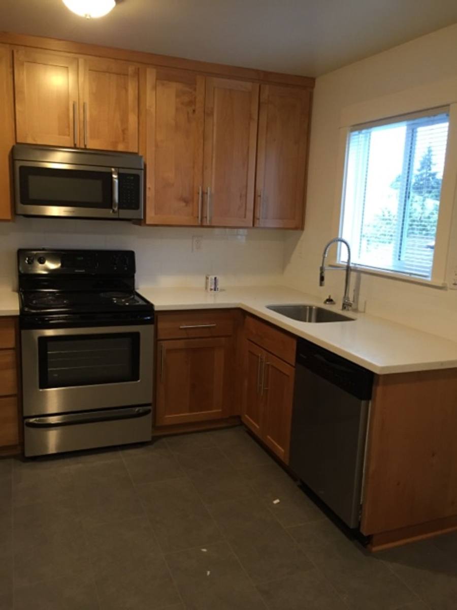 Apartment for rent at 7515 N Westanna, Portland, OR 97203