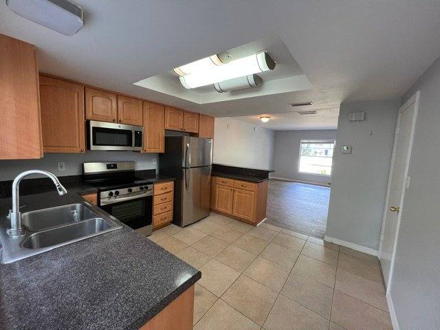 Townhouse for rent at 14627 Pine Glen Circle, Lutz, FL 33559