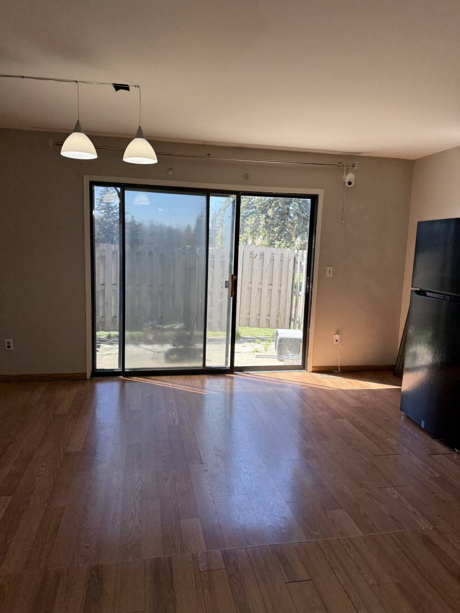 Condo for rent at 38177 Jamestown Dr, Sterling Heights, MI 48312