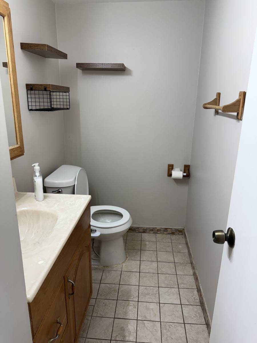Condo for rent at 38177 Jamestown Dr, Sterling Heights, MI 48312
