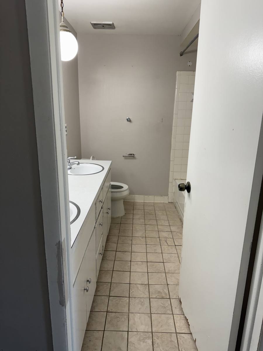Condo for rent at 38177 Jamestown Dr, Sterling Heights, MI 48312