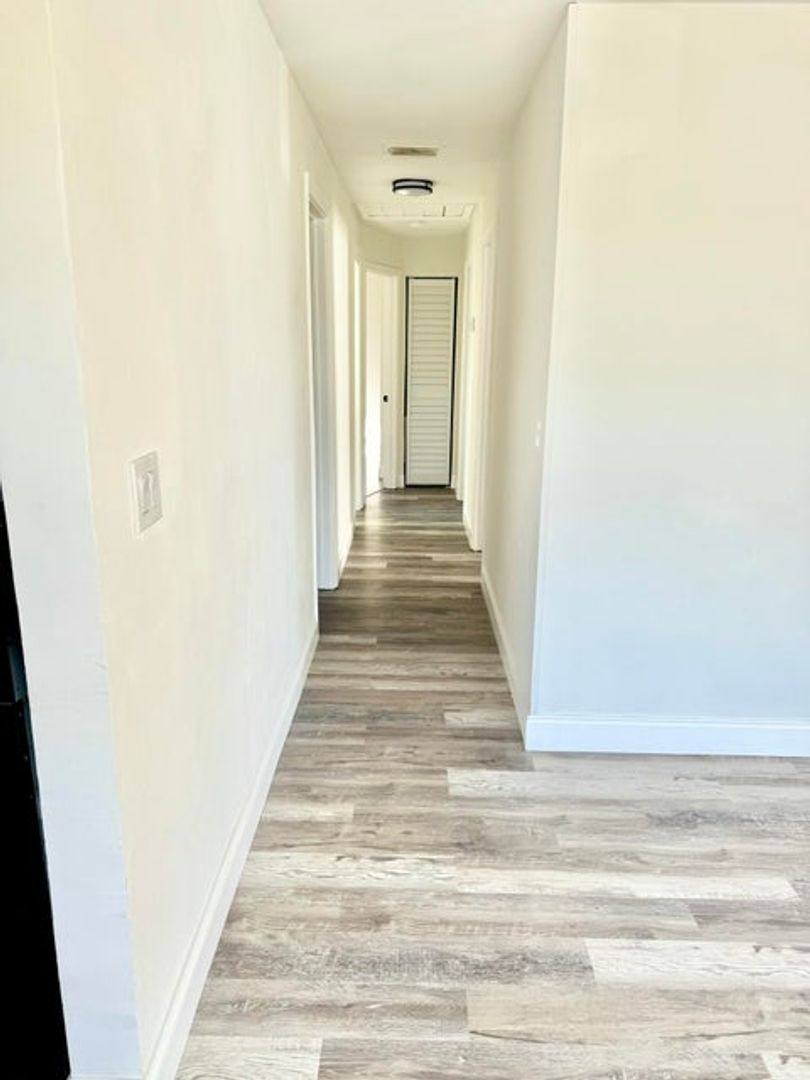 House for rent at 1146 W 24th St, West Palm Beach, FL 33404