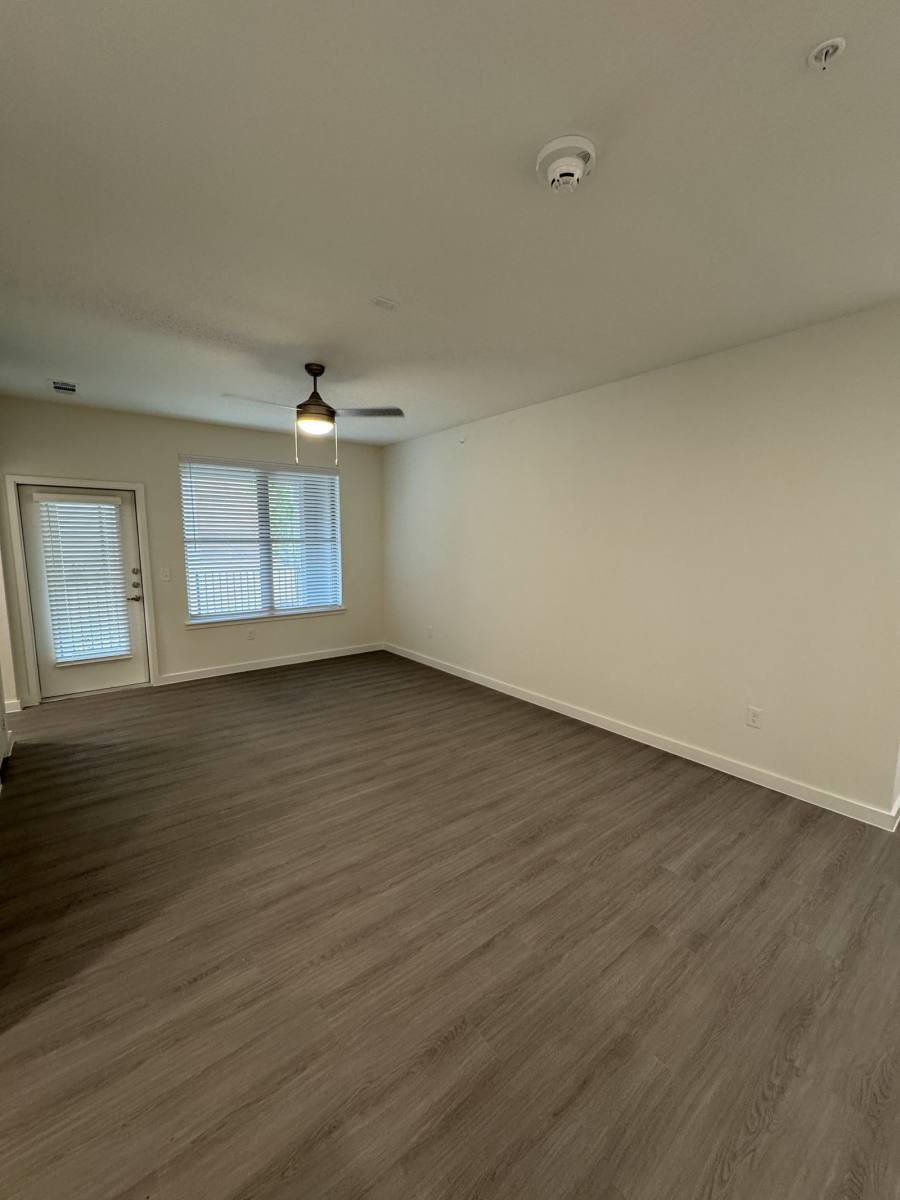 Apartment for rent at 12050 Planeta Dr #1101, Burleson, TX 76028