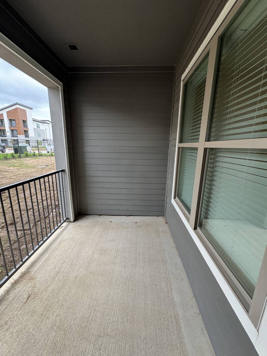 Apartment for rent at 12050 Planeta Dr #1101, Burleson, TX 76028