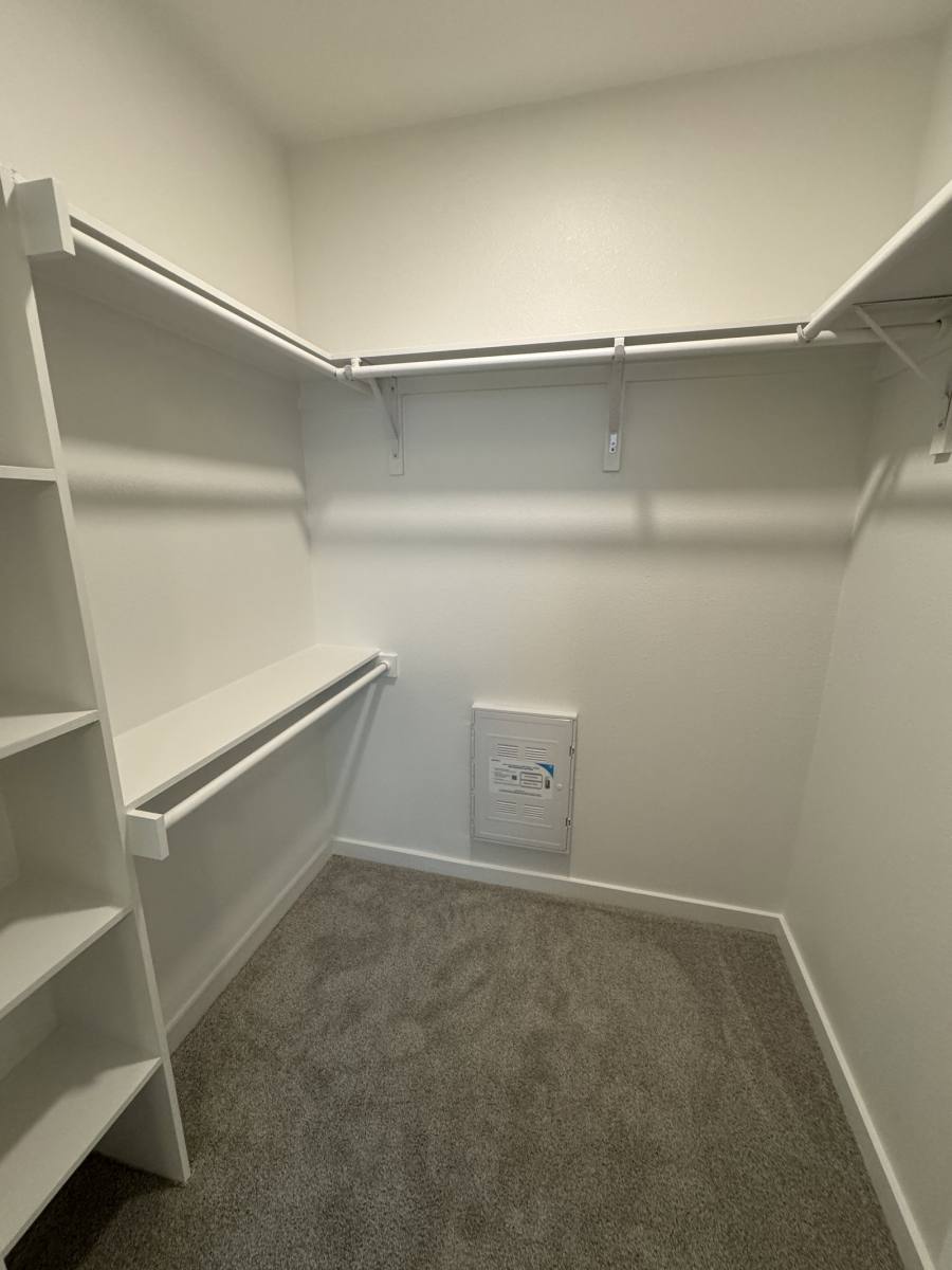 Apartment for rent at 940 Weis Blvd #9101, Burleson, TX 76028