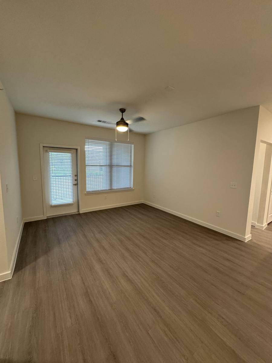 Apartment for rent at 940 Weis Blvd #9101, Burleson, TX 76028