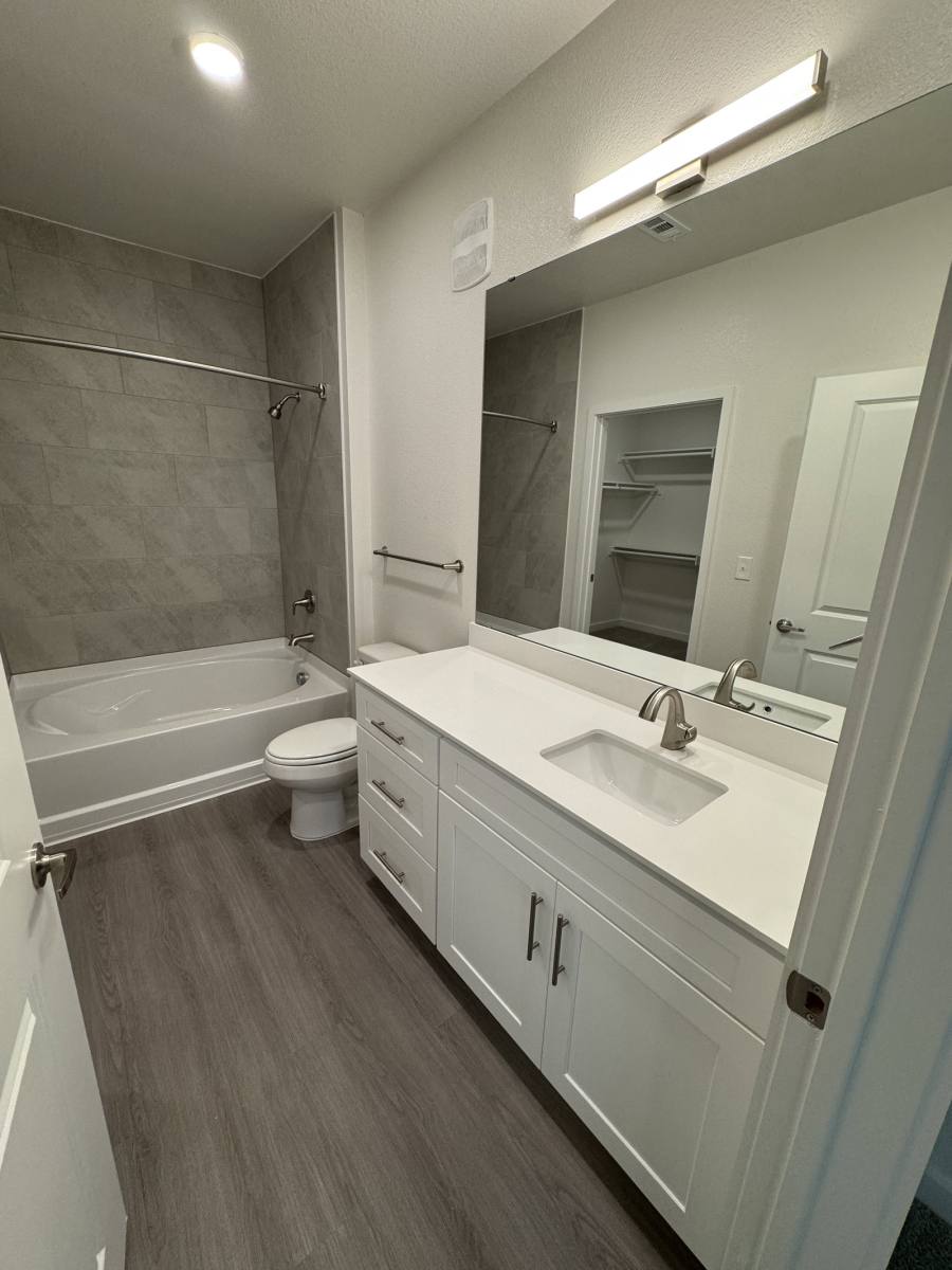 Apartment for rent at 940 Weis Blvd #9101, Burleson, TX 76028