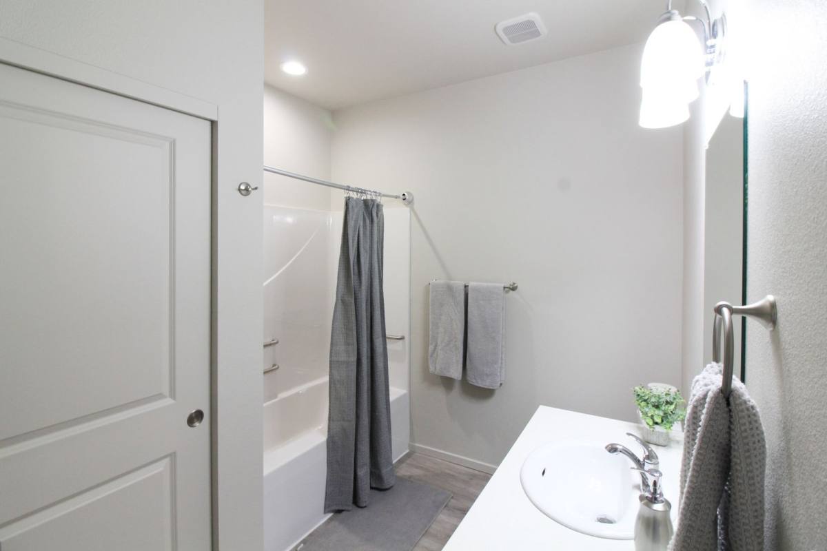 Apartment for rent at 1200 N 8th Ave #A102, Othello, WA 99344