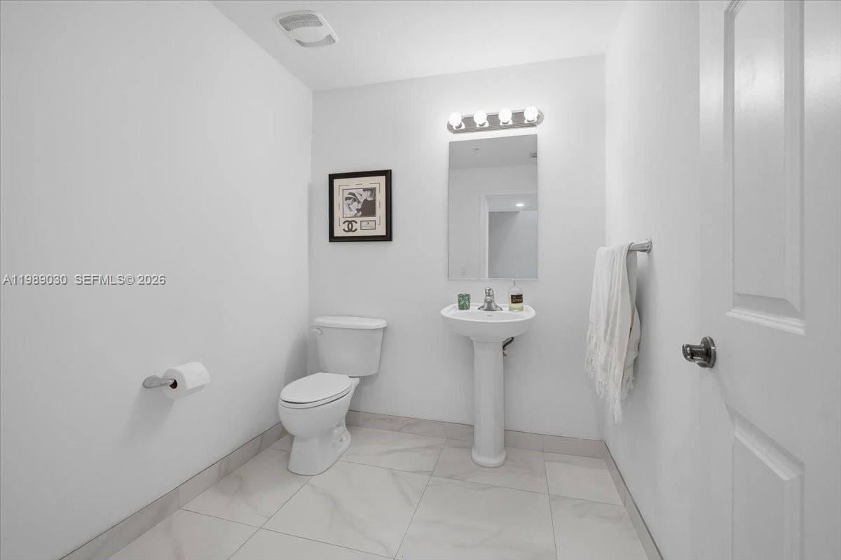 Townhouse for rent at 8390 SW 72nd Ave, Miami, FL 33143