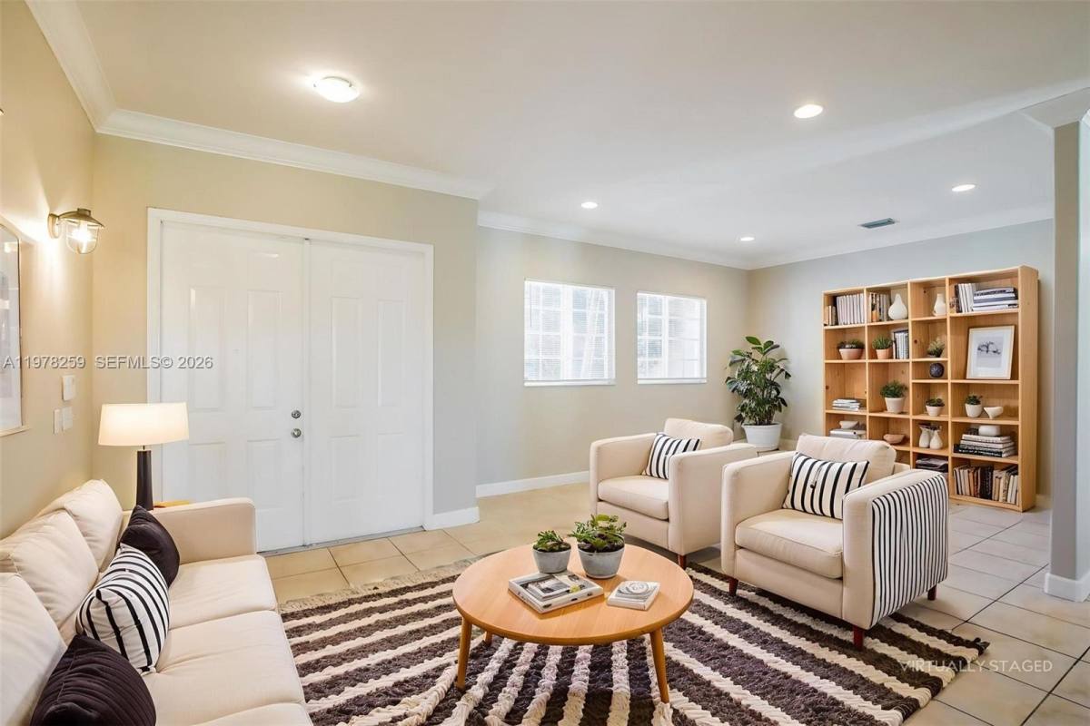 House for rent at 18686 SW 132nd Ave #O, Miami, FL 33177