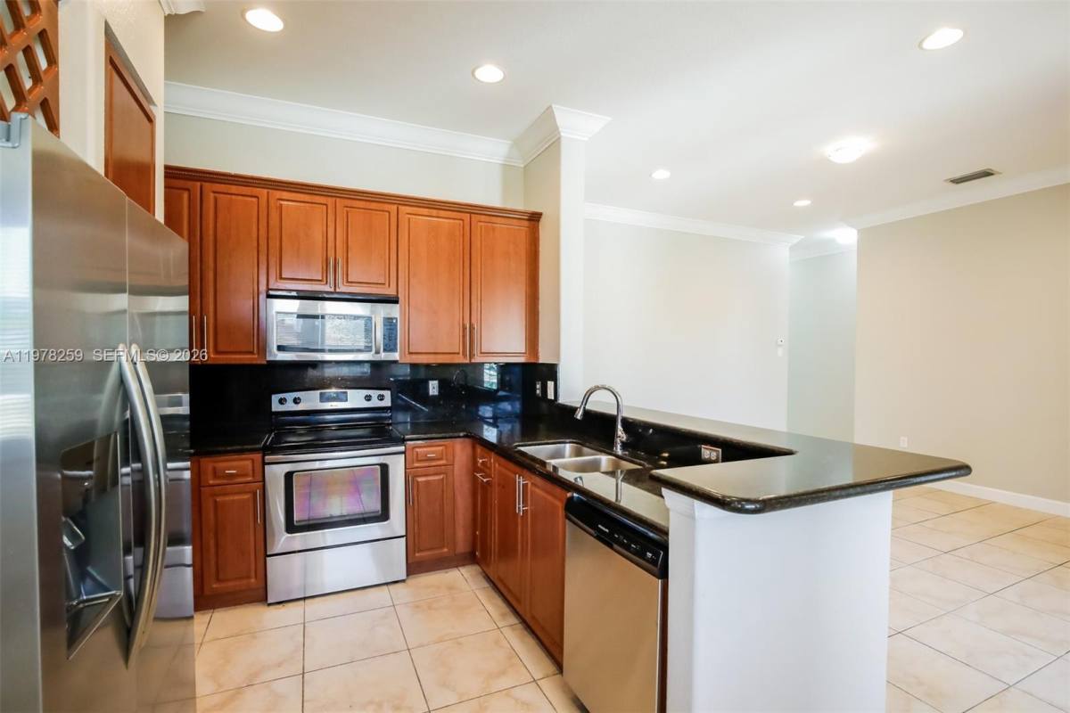 House for rent at 18686 SW 132nd Ave #O, Miami, FL 33177