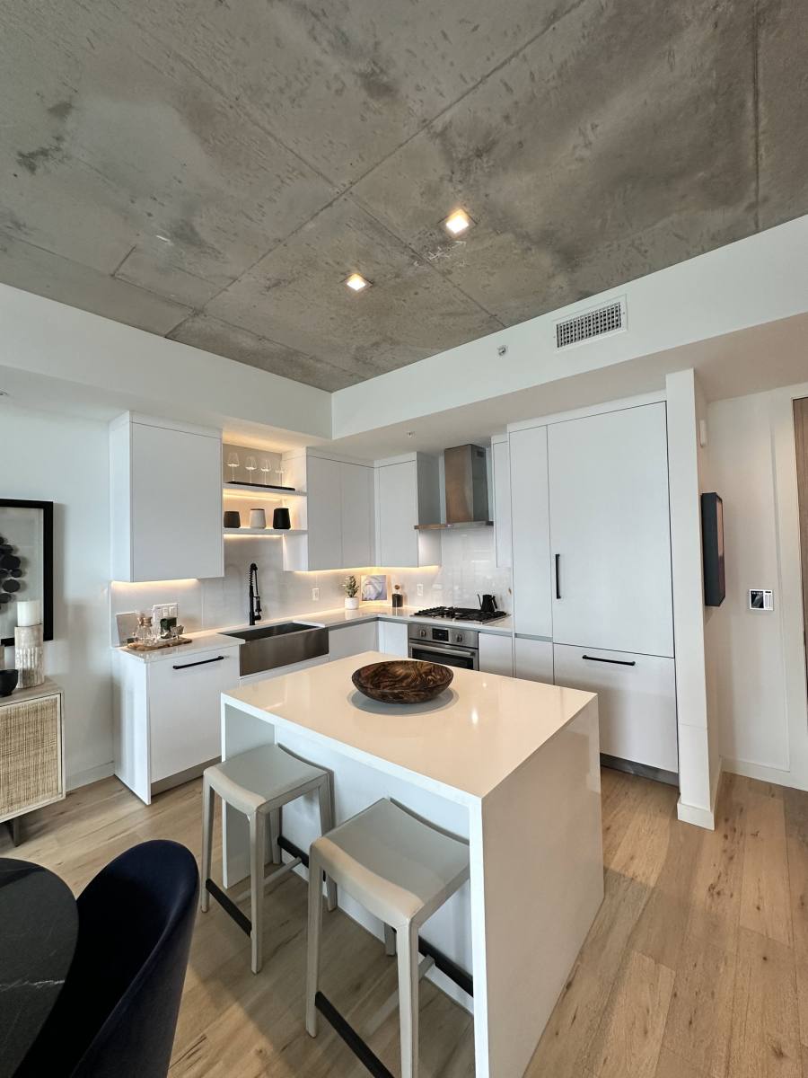 Apartment for rent at 1801 N Pearl St #1201, Dallas, TX 75201