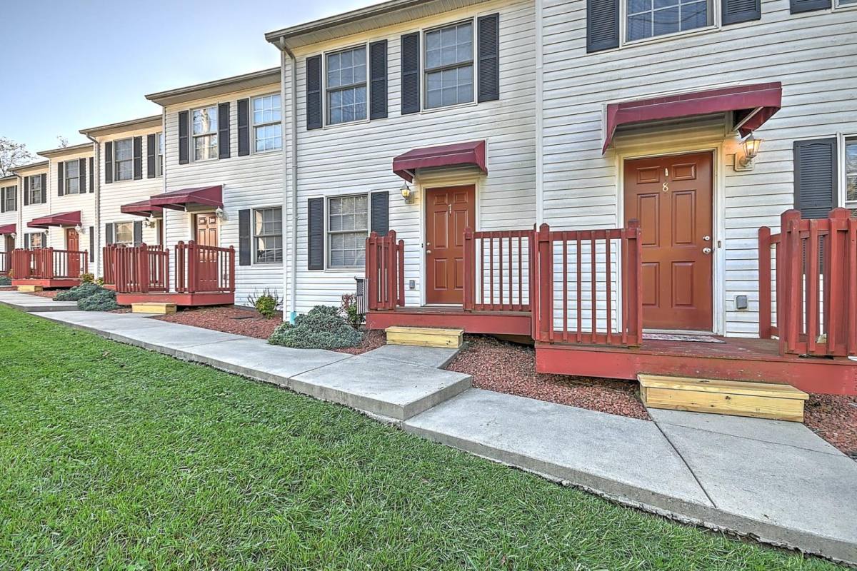 Townhouse for rent at 801 Magnolia Extension #3, Johnson City, TN 37604