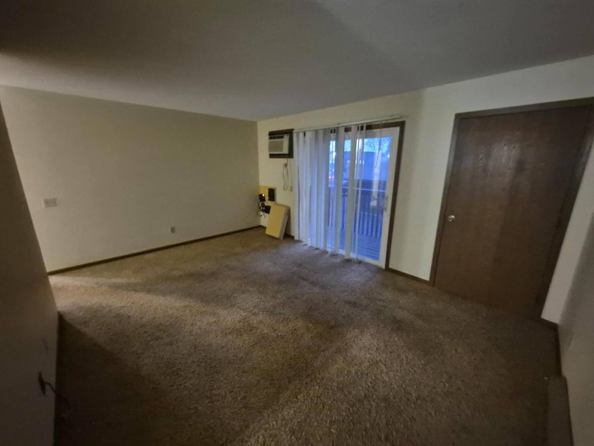 Apartment for rent at 330 Hillside Circle #5, Baldwin, WI 54002