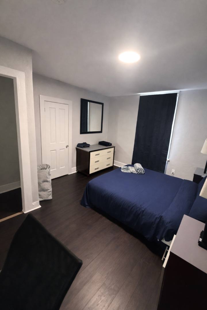 Apartment for rent at 818 Broad St #3, Elyria, OH 44035
