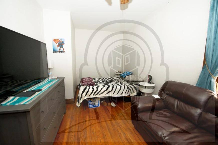 Apartment for rent at 5051 W Berenice #2, Chicago, IL 60641
