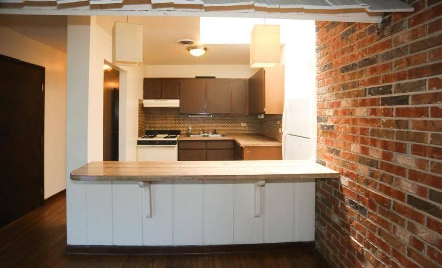 Apartment for rent at 873 W Lill, Chicago, IL 60614