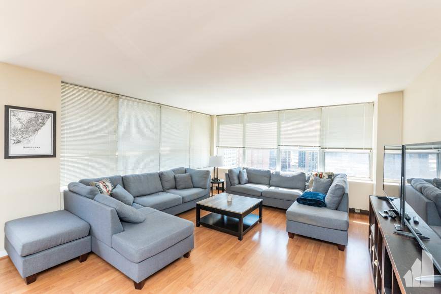 Apartment for rent at 655 W Irving #1501, Chicago, IL 60613