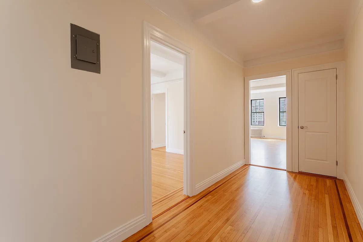 Apartment for rent at 115 E 92nd St #3A, New York, NY 10128