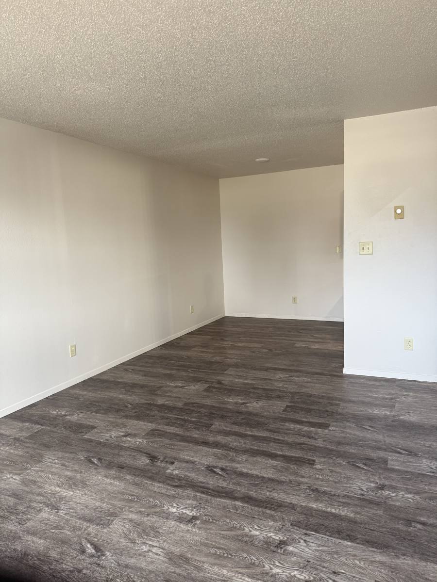 Apartment for rent at 600 W Dakota Ave #12, Pierre, SD 57501