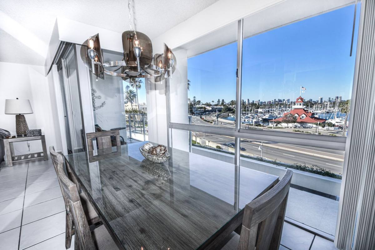 Apartment for rent at 1710 Avenida Del Mundo, Coronado, CA 92118