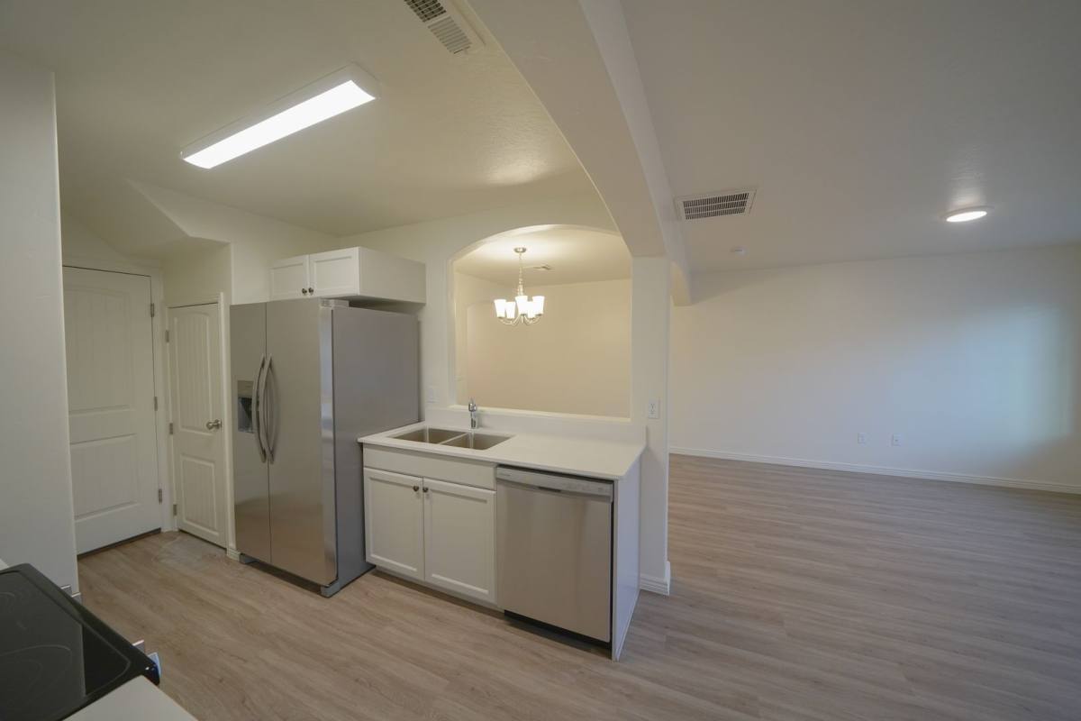 Townhouse for rent at 1000 E Bluffview Dr, Washington, UT 84780