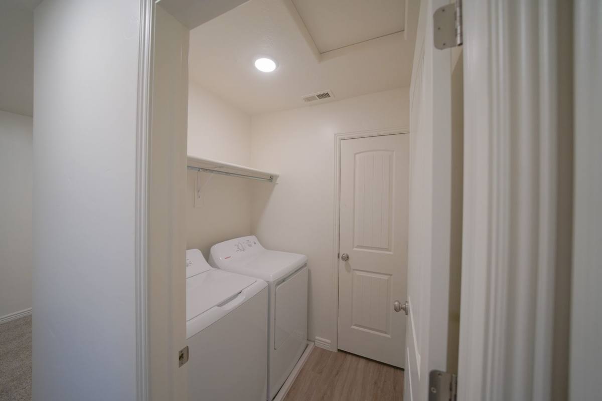 Townhouse for rent at 1000 E Bluffview Dr, Washington, UT 84780