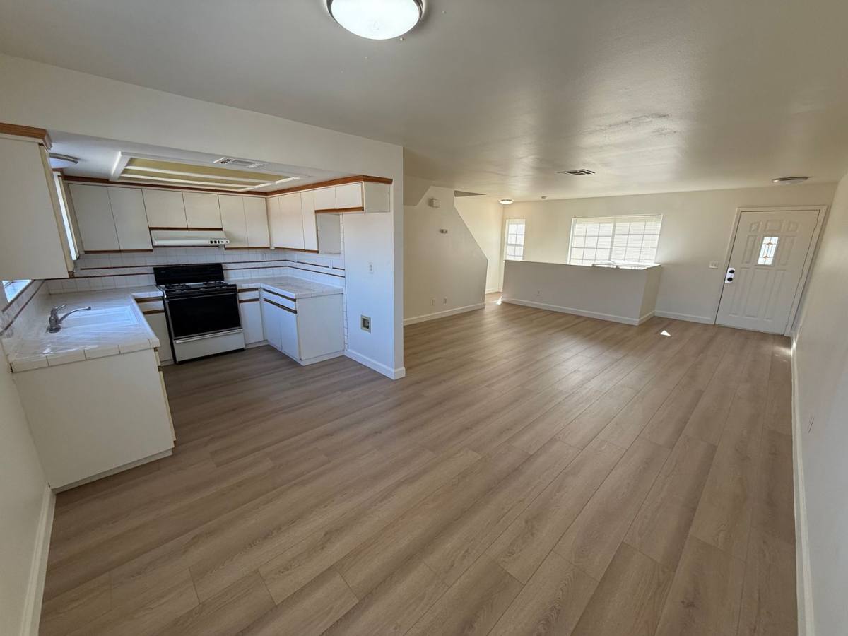 Apartment for rent at 7535 Hellman Ave, Rosemead, CA 91770