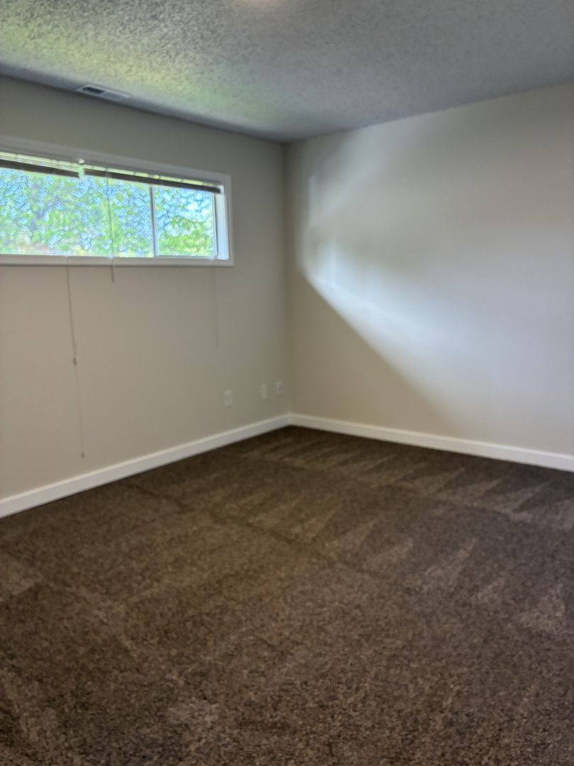 Apartment for rent at 5555-5557 SW Lombard Ave, Beaverton, OR 97005