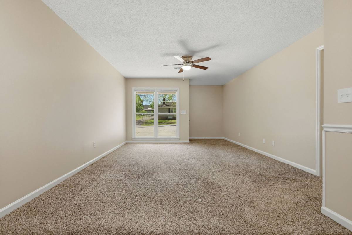 Townhouse for rent at 1402 Catherine Dr, Phenix City, AL 36867