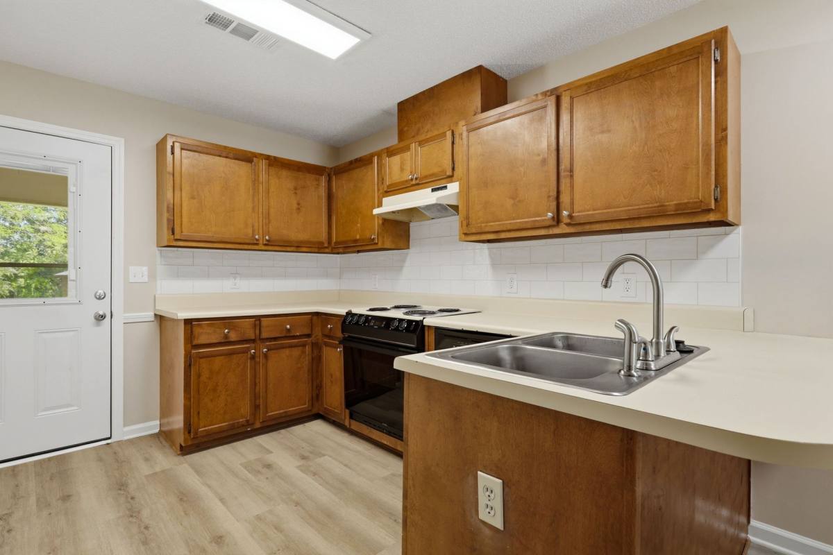 Townhouse for rent at 1402 Catherine Dr, Phenix City, AL 36867